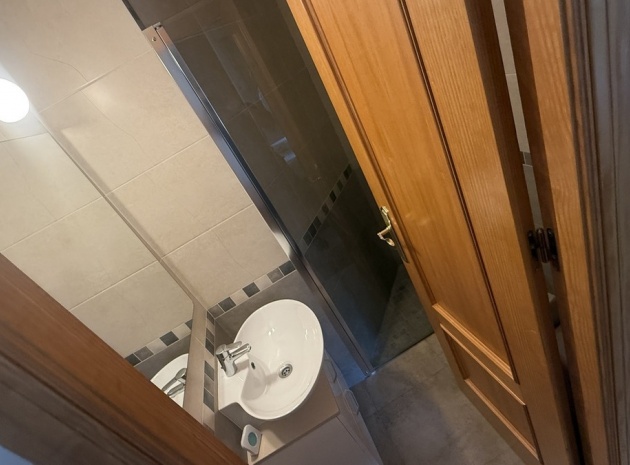 Återförsäljning - Lägenhet - Villamartin - Costa Blanca South