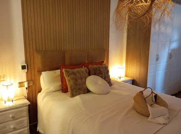 Återförsäljning - Lägenhet - Villamartin - Costa Blanca South