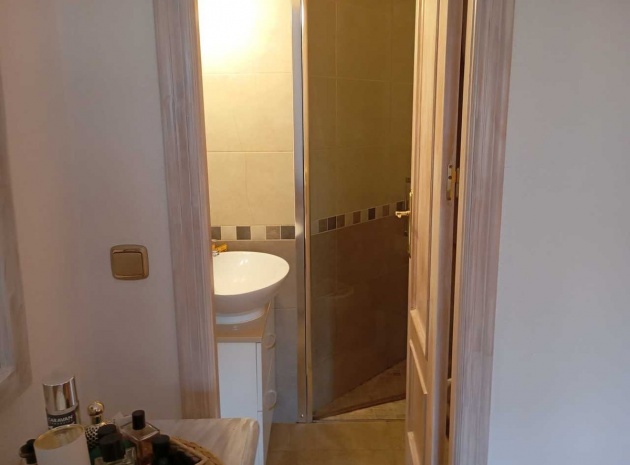 Återförsäljning - Lägenhet - Villamartin - Costa Blanca South