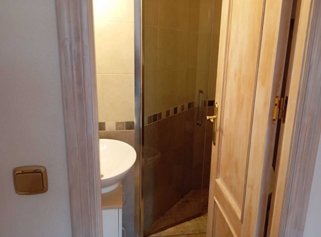 Återförsäljning - Lägenhet - Villamartin - Costa Blanca South