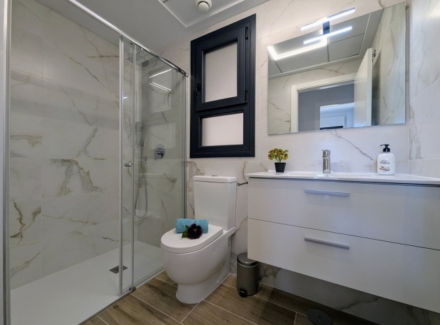 Återförsäljning - Lägenhet - Villamartin - Pau 8