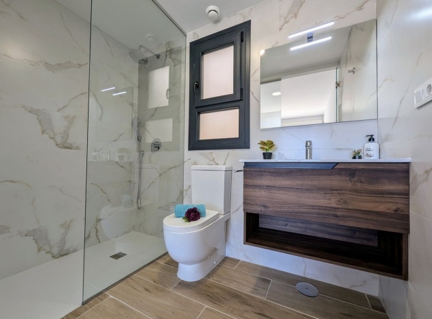 Återförsäljning - Lägenhet - Villamartin - Pau 8