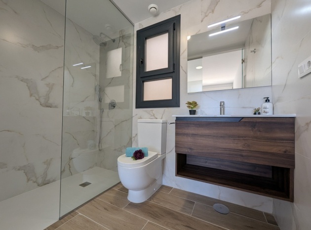 Återförsäljning - Lägenhet - Villamartin - Pau 8