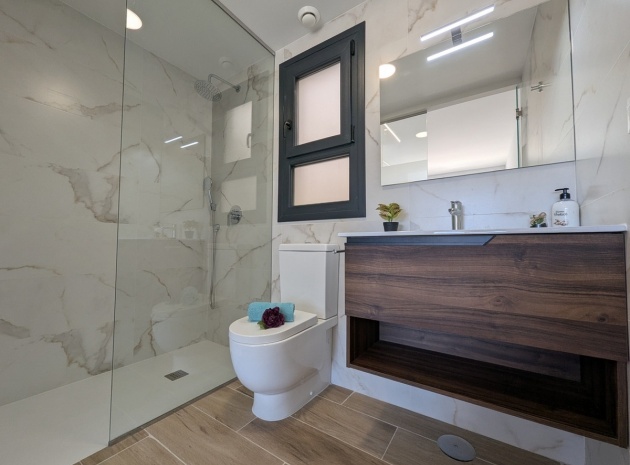 Återförsäljning - Lägenhet - Villamartin - Pau 8