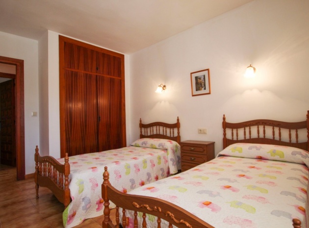 Resale - Villa - Calpe - Calpe Centro