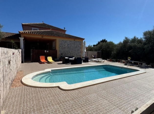 Wiederverkauf - Country Property - Albatera - Albatera Centro