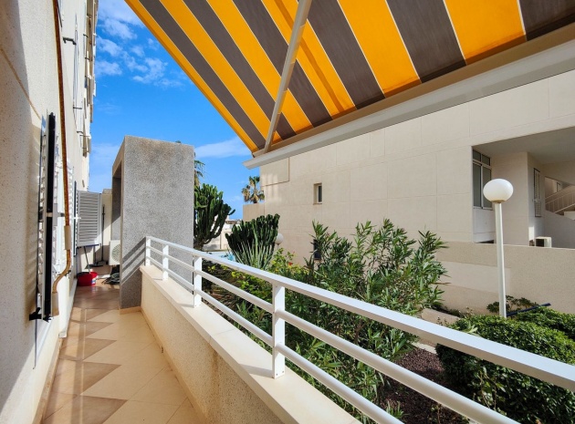 Återförsäljning - Lägenhet - Torrevieja - La Mata