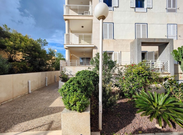 Återförsäljning - Lägenhet - Torrevieja - La Mata