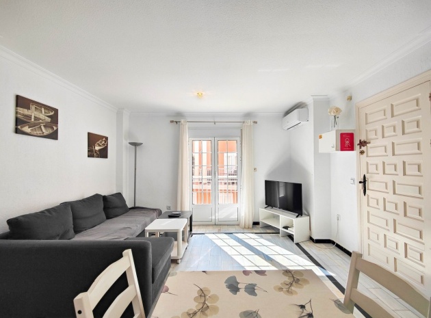 Återförsäljning - Lägenhet - Torrevieja - La Mata