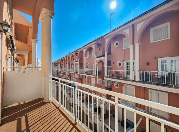 Återförsäljning - Lägenhet - Torrevieja - La Mata