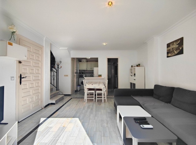 Återförsäljning - Lägenhet - Torrevieja - La Mata