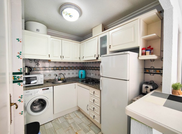 Återförsäljning - Lägenhet - Torrevieja - La Mata