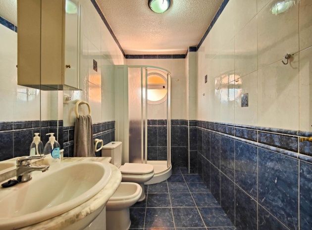 Återförsäljning - Lägenhet - Torrevieja - La Mata