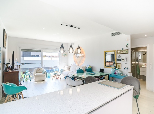 Resale - Villa - Pilar de la Horadada - Pilar de la Horadada Centro