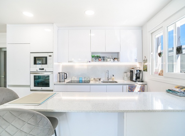 Resale - Villa - Pilar de la Horadada - Pilar de la Horadada Centro