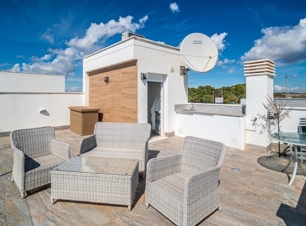 Resale - Villa - Pilar de la Horadada - Pilar de la Horadada Centro