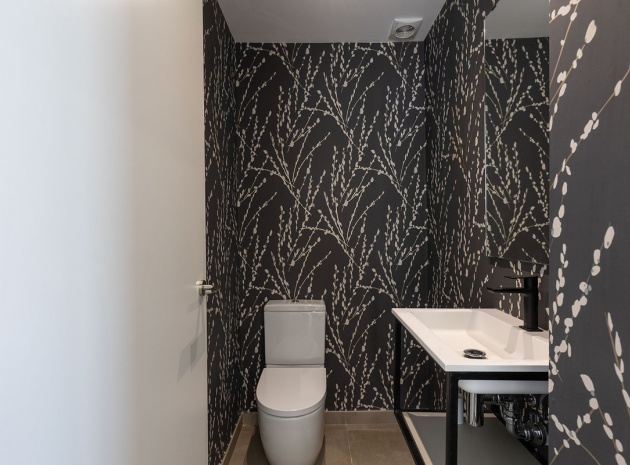 Resale - Villa - Dolores - Dolores Centro