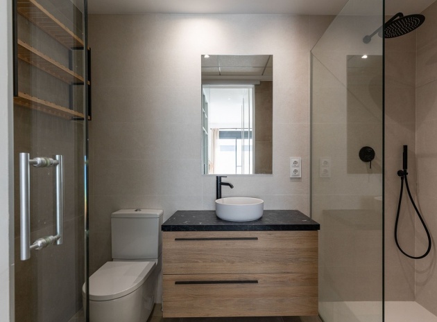 Resale - Villa - Dolores - Dolores Centro