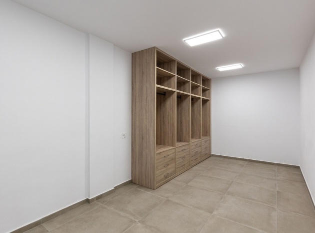 Resale - Villa - Dolores - Dolores Centro