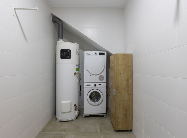 Resale - Villa - Dolores - Dolores Centro