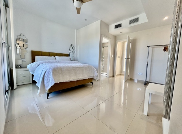 Wederverkoop - Villa - Orihuela - Villamartin