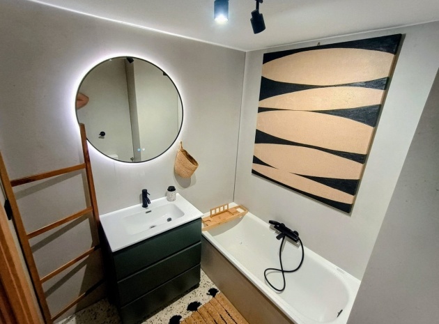 Återförsäljning - Lägenhet - Guardamar del Segura - Guardamar del Segura Centro