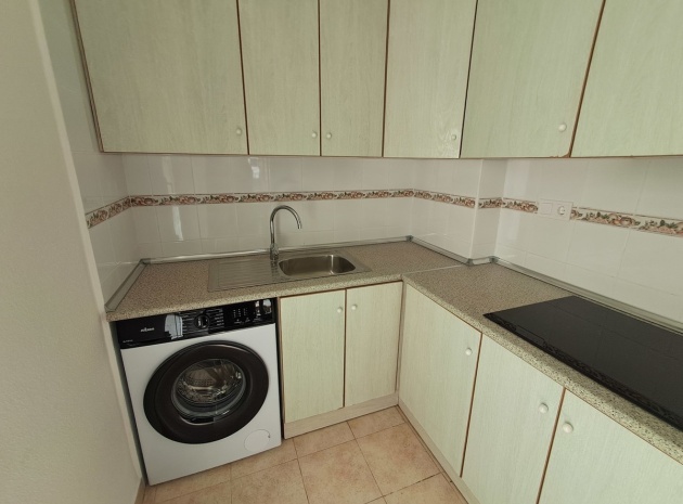 Resale - Apartment - Orihuela - La Zenia