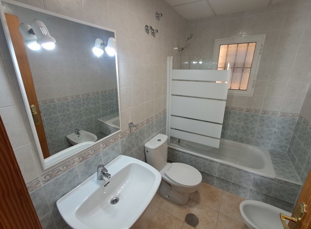 Resale - Apartment - Orihuela - La Zenia