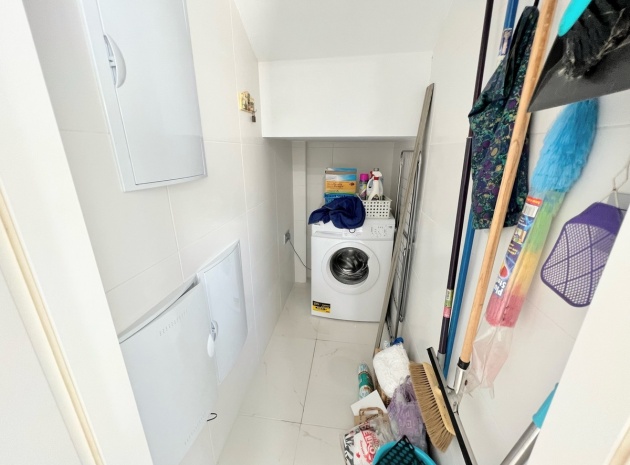 Återförsäljning - Villa - Orihuela - Punta Prima