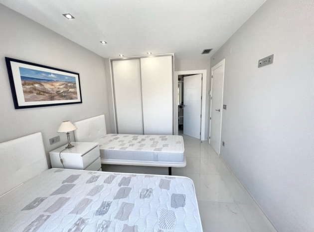 Återförsäljning - Villa - Orihuela - Punta Prima