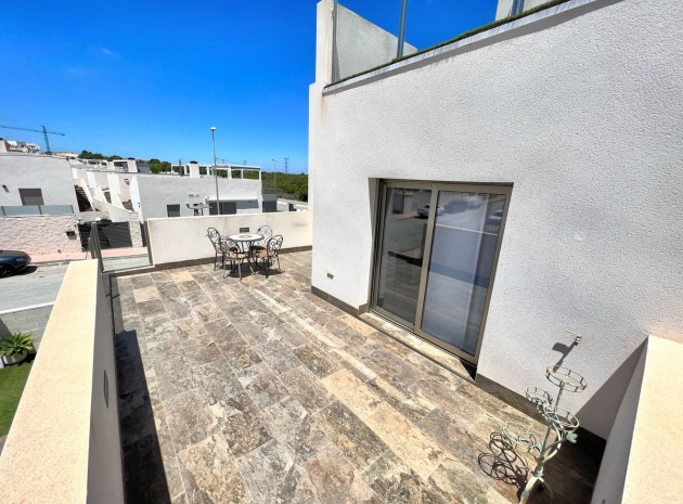 Återförsäljning - Villa - Orihuela - Punta Prima