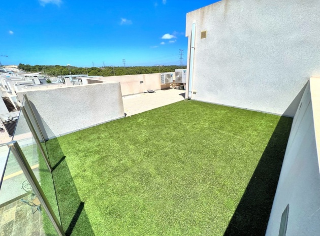 Återförsäljning - Villa - Orihuela - Punta Prima