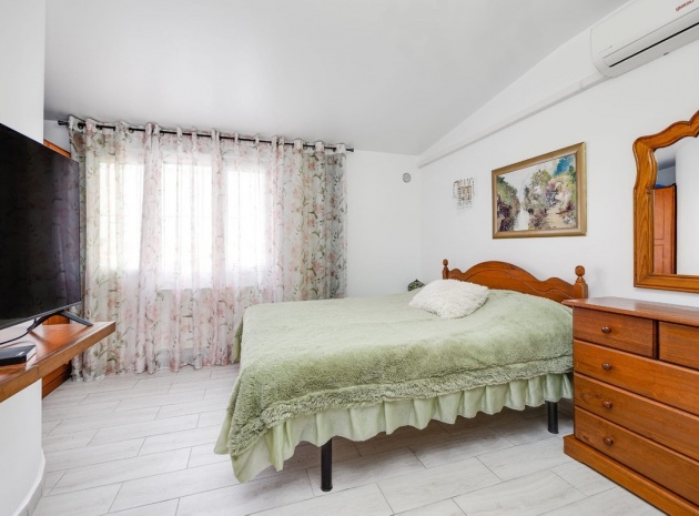 Revente - Maison de ville - Torrevieja - Torrevieja Centro