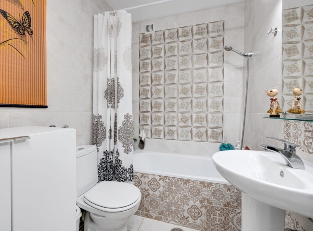 Revente - Maison de ville - Torrevieja - Torrevieja Centro