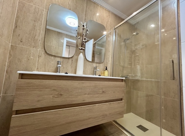 Återförsäljning - Lägenhet - Los Alcazares - Los Alcazares Centro