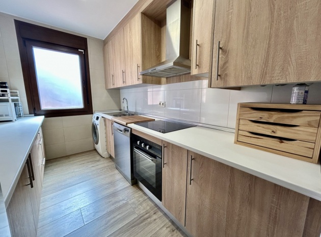 Återförsäljning - Lägenhet - Los Alcazares - Los Alcazares Centro