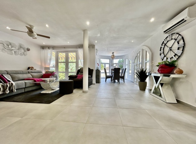 Återförsäljning - Villa - Orihuela - Cabo Roig