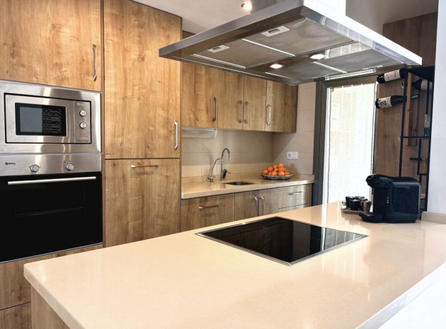 Återförsäljning - Lägenhet - Orihuela - Villamartin