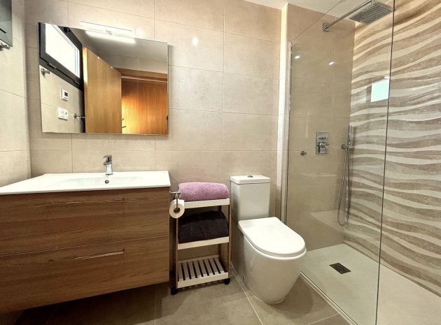 Återförsäljning - Lägenhet - Orihuela - Villamartin