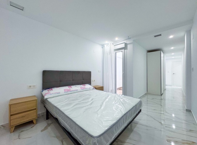 Wederverkoop - Appartement - Torrevieja - Torrevieja Centro