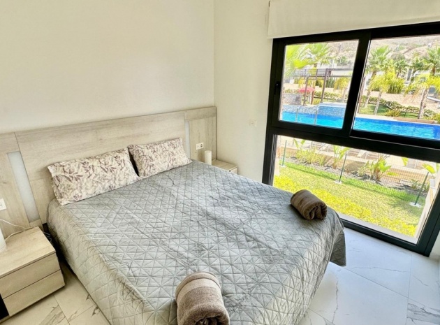 Återförsäljning - Lägenhet - Finestrat