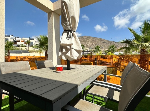 Återförsäljning - Lägenhet - Finestrat