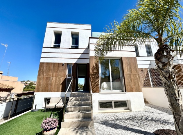 Resale - Villa - Villamartin - El Galan