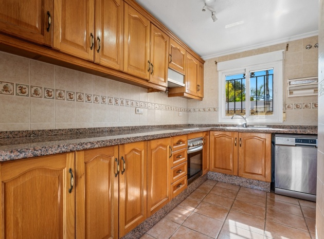 Återförsäljning - Villa - Villamartin - las filipinas