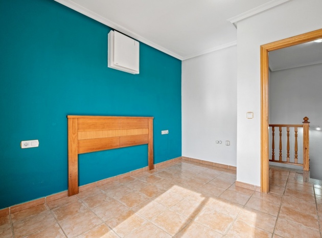 Återförsäljning - Villa - Villamartin - las filipinas