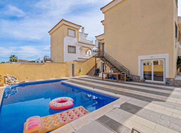 Återförsäljning - Villa - Villamartin - las filipinas