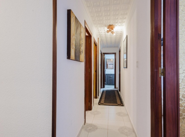 Resale - Apartment - Torrevieja - Beachside Torrevieja