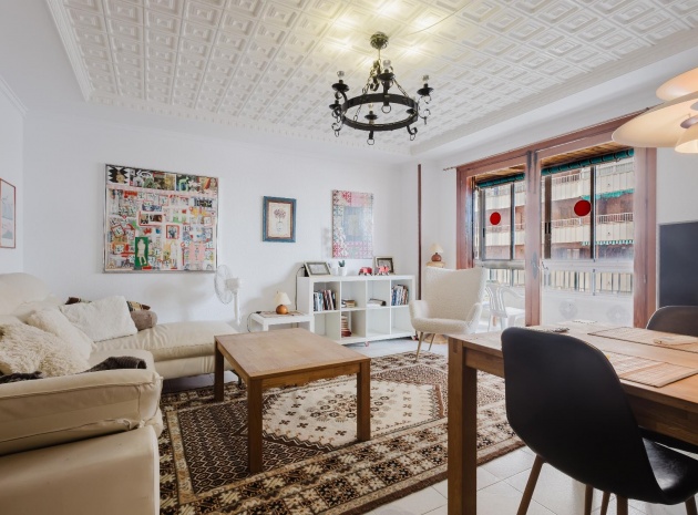 Resale - Apartment - Torrevieja - Beachside Torrevieja