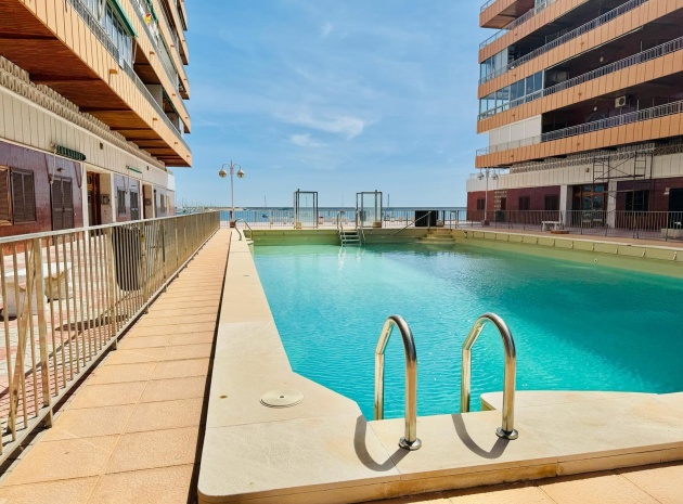 Resale - Apartment - Torrevieja - Beachside Torrevieja