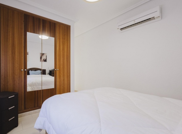 Resale - Villa - Torrevieja - Aguas Nuevas